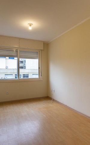 Apartamento à venda com 76m², 2 quartos e 1 vaga Apartamento à venda com 76m², 2 quartos e 1 vagaSala