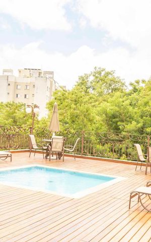 Apartamento à venda com 169m², 4 quartos e 1 vagaPiscina