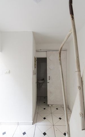 Casa à venda com 180m², 3 quartos e 1 vagaQuarto de Serviço