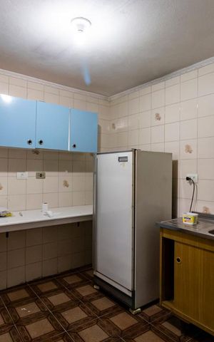 Casa à venda com 337m², 3 quartos e 2 vagasSalão comercial