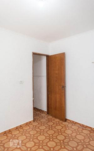 Casa à venda com 250m², 4 quartos e 2 vagasCasa 1 - Quarto 1