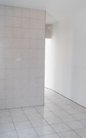 Casa à venda com 250m², 4 quartos e 2 vagasCasa 2 - Cozinha