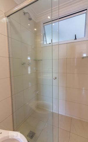Apartamento à venda com 80m², 2 quartos e 2 vagasBanheiro
