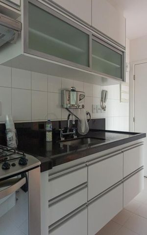 Apartamento à venda com 80m², 2 quartos e 2 vagasCozinha