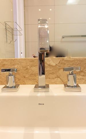 Apartamento à venda com 80m², 2 quartos e 2 vagasBanheiro