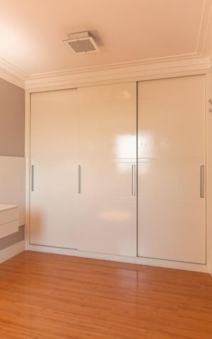 Apartamento à venda com 80m², 2 quartos e 2 vagasQuarto 2