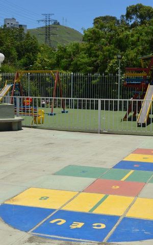 Apartamento à venda com 98m², 2 quartos e 1 vagaÁrea Comum - Playground