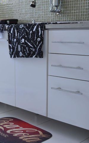 Apartamento à venda com 98m², 2 quartos e 1 vagaCozinha - Armários