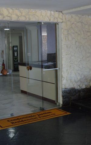Apartamento à venda com 98m², 2 quartos e 1 vagaPortaria