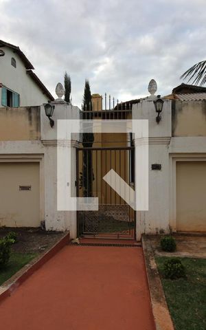 Casa para alugar com 850m², 5 quartos e 4 vagasFachada
