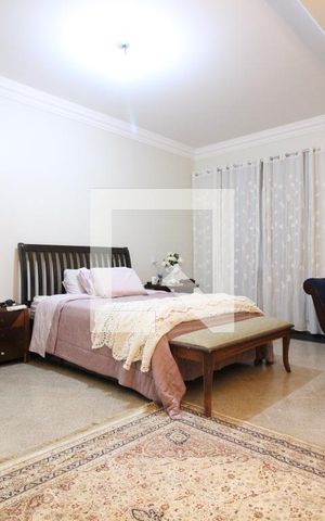 Casa para alugar com 850m², 5 quartos e 4 vagasSuíte Master