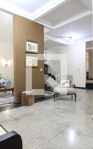 Casa para alugar com 850m², 5 quartos e 4 vagasSala