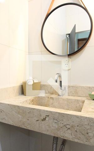 Casa para alugar com 850m², 5 quartos e 4 vagasBanheiro da Suíte 4