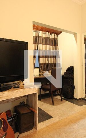 Casa para alugar com 850m², 5 quartos e 4 vagasSuíte 5