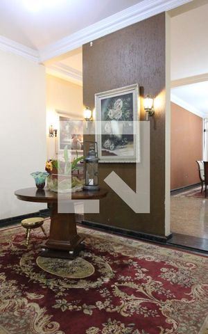 Casa para alugar com 850m², 5 quartos e 4 vagasSala
