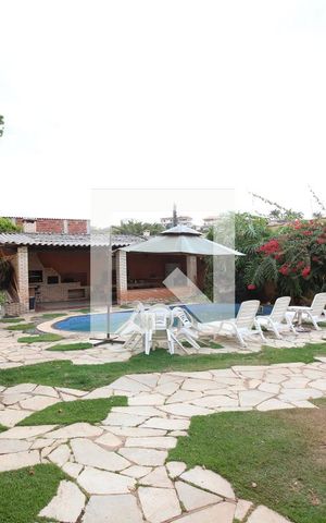 Casa para alugar com 850m², 5 quartos e 4 vagasÁrea externa