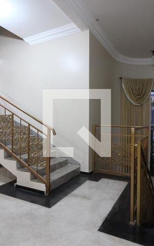 Casa para alugar com 850m², 5 quartos e 4 vagasCorredor