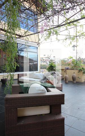 Casa para alugar com 850m², 5 quartos e 4 vagasÁrea externa