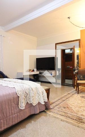 Casa para alugar com 850m², 5 quartos e 4 vagasSuíte Master