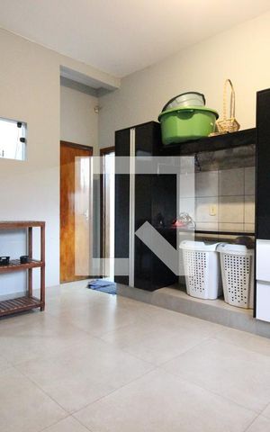 Casa para alugar com 850m², 5 quartos e 4 vagasÁrea de Serviço