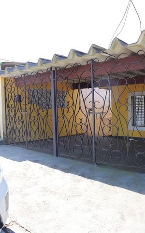 Casa para alugar com 30m², 1 quarto e sem vagaFachada 