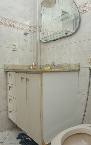 Apartamento à venda com 95m², 2 quartos e 1 vagaBanheiro Social