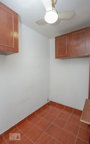 Apartamento à venda com 95m², 2 quartos e 1 vagaQuarto de Serviço