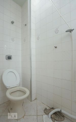 Apartamento à venda com 95m², 2 quartos e 1 vagaBanheiro de Serviço
