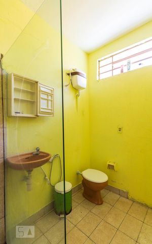 Casa à venda com 120m², 5 quartos e 2 vagasBanheiro de Serviço