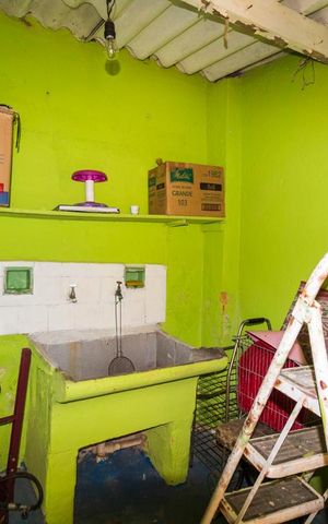 Casa à venda com 120m², 5 quartos e 2 vagasÁrea de Serviço (casa 2)