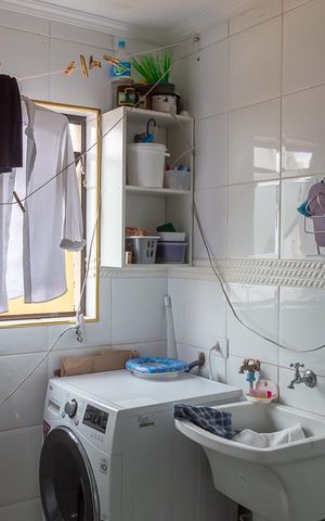 Apartamento à venda com 136m², 3 quartos e 2 vagas Apartamento à venda com 136m², 3 quartos e 2 vagasÁrea de Serviço