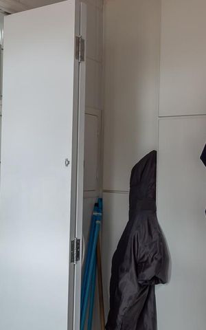 Apartamento à venda com 136m², 3 quartos e 2 vagas Apartamento à venda com 136m², 3 quartos e 2 vagasÁrea de Serviço