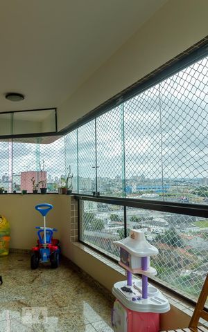 Apartamento à venda com 136m², 3 quartos e 2 vagas Apartamento à venda com 136m², 3 quartos e 2 vagasSacada