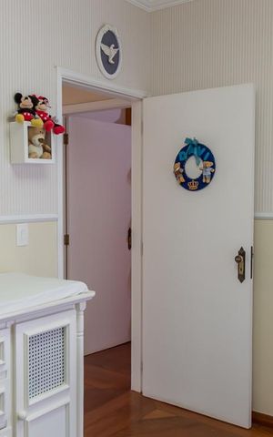 Apartamento à venda com 136m², 3 quartos e 2 vagas Apartamento à venda com 136m², 3 quartos e 2 vagasQuarto 2