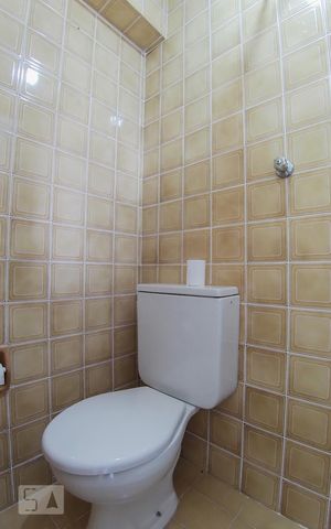 Apartamento à venda com 110m², 3 quartos e 1 vaga Apartamento à venda com 110m², 3 quartos e 1 vagaLavabo