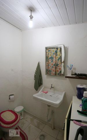 Casa à venda com 125m², 1 quarto e 2 vagasBanheiro