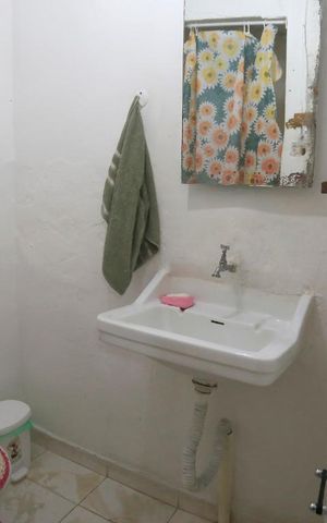 Casa à venda com 125m², 1 quarto e 2 vagasBanheiro