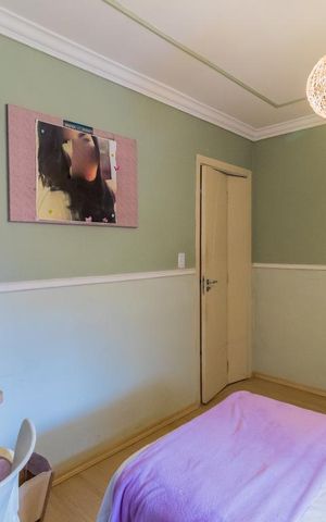 Casa à venda com 240m², 4 quartos e 3 vagas Casa à venda com 240m², 4 quartos e 3 vagasQuarto 2