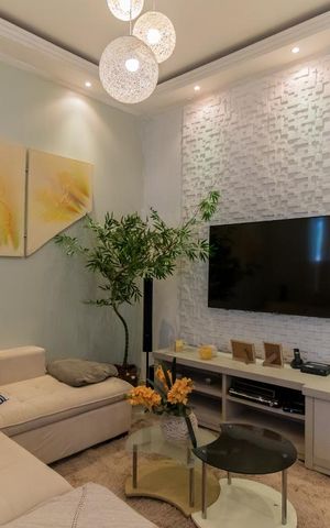 Casa à venda com 240m², 4 quartos e 3 vagas Casa à venda com 240m², 4 quartos e 3 vagasSala de Estar