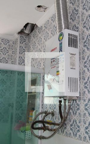Apartamento à venda com 125m², 3 quartos e 1 vagaBanheiro do corredor