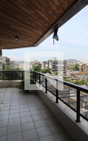 Apartamento à venda com 125m², 3 quartos e 1 vagaVaranda