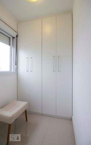 Apartamento para alugar com 61m², 1 quarto e 1 vagaCloset