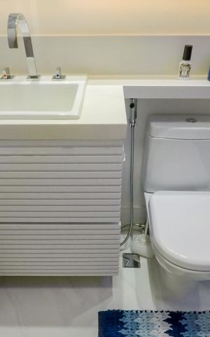 Apartamento à venda com 74m², 2 quartos e 2 vagasBanheiro