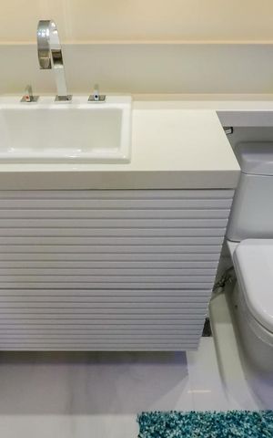 Apartamento à venda com 74m², 2 quartos e 2 vagasQuarto 2 - Suite
