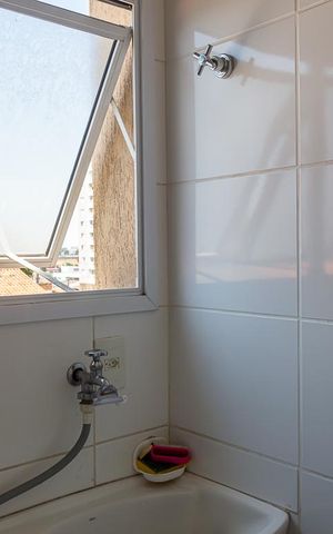 Apartamento à venda com 82m², 2 quartos e 2 vagas Apartamento à venda com 82m², 2 quartos e 2 vagasÁrea de Serviço