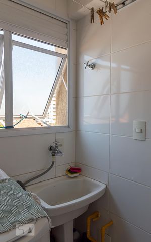 Apartamento à venda com 82m², 2 quartos e 2 vagas Apartamento à venda com 82m², 2 quartos e 2 vagasÁrea de Serviço