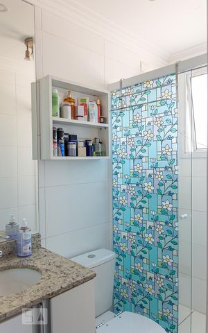 Apartamento à venda com 82m², 2 quartos e 2 vagas Apartamento à venda com 82m², 2 quartos e 2 vagasBanheiro da Suíte 2