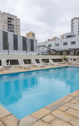 Apartamento à venda com 60m², 2 quartos e 1 vaga Apartamento à venda com 60m², 2 quartos e 1 vagaPiscina