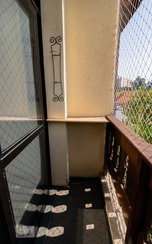 Apartamento à venda com 65m², 2 quartos e 1 vaga Apartamento à venda com 65m², 2 quartos e 1 vagaSacada da Sala