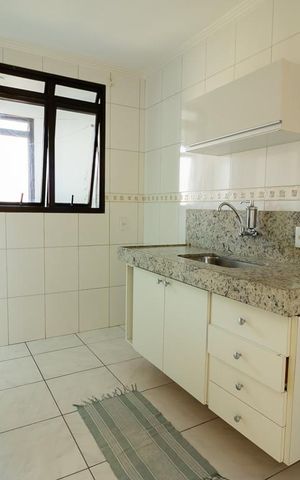 Apartamento à venda com 65m², 2 quartos e 1 vaga Apartamento à venda com 65m², 2 quartos e 1 vagaCozinha